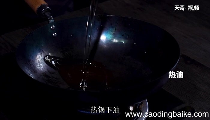 秋葵炒虾仁怎么做 秋葵炒虾仁的做法
