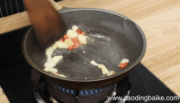 酸菜白肉的做法 酸菜白肉怎么做好吃