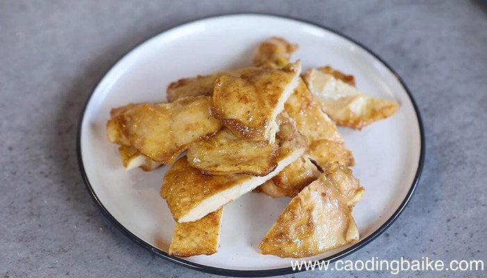 香煎鸡胸肉的做法 如何做香煎鸡胸肉