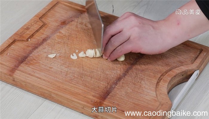 小黄瓜怎么腌制好吃 小黄瓜怎么腌制又脆又好吃