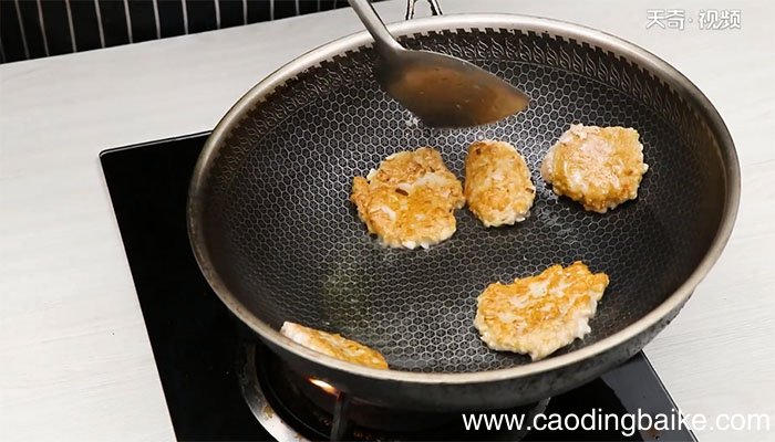 南煎肉饼的做法 南煎肉饼怎么做