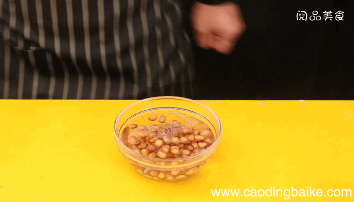 香辣酱猪蹄的做法，香辣酱猪蹄怎么做