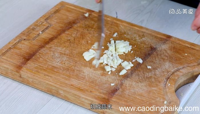 西红柿尖椒炒茄子的做法西红柿尖椒炒茄子怎么做