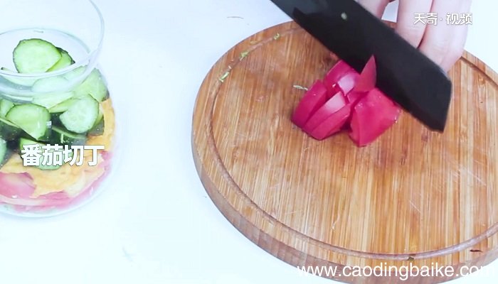 孜然风味煎茄子瓶装沙拉怎么做 孜然风味煎茄子瓶装沙拉的做法