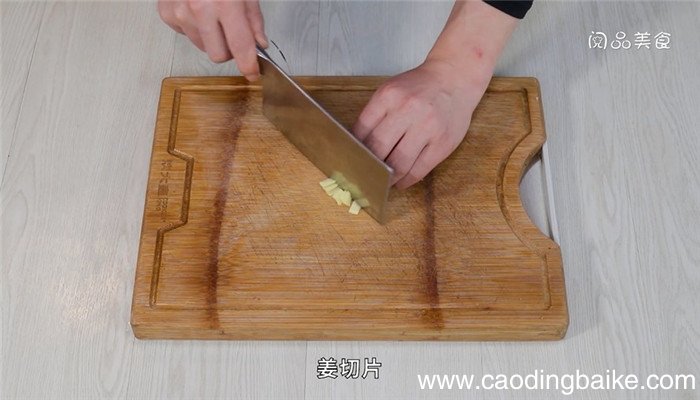 辣椒炒红肠鸡蛋的做法 辣椒炒红肠鸡蛋怎么做