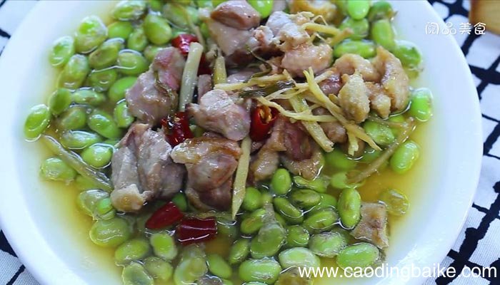 毛豆蒸咸鸭腿 毛豆蒸咸鸭腿的做法