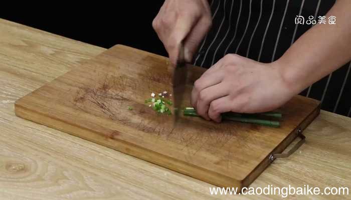 羊肉豆腐蒜煲怎么做 羊肉豆腐蒜煲做法