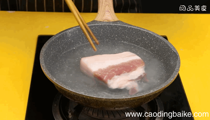 洋葱回锅肉的做法，洋葱回锅肉怎么做