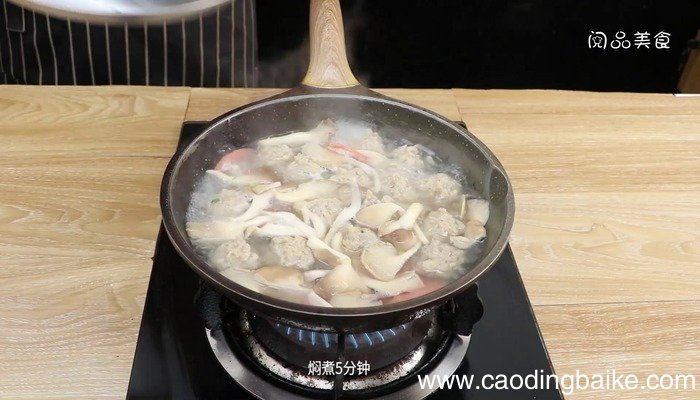 猪肉丸子火腿汤怎么做 猪肉丸子火腿汤怎么做好吃