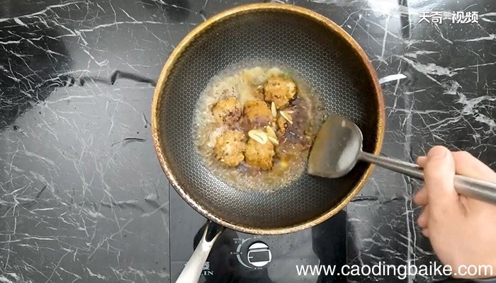 煎焖肉饼的做法 煎焖肉饼怎么做