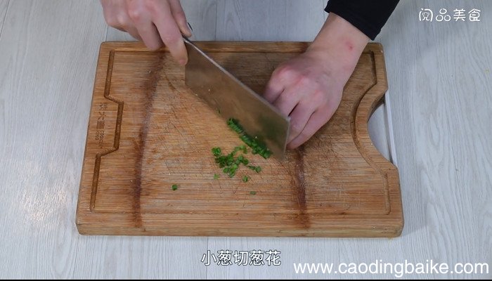 鲫鱼淮山汤怎么做 鲫鱼淮山汤的做法