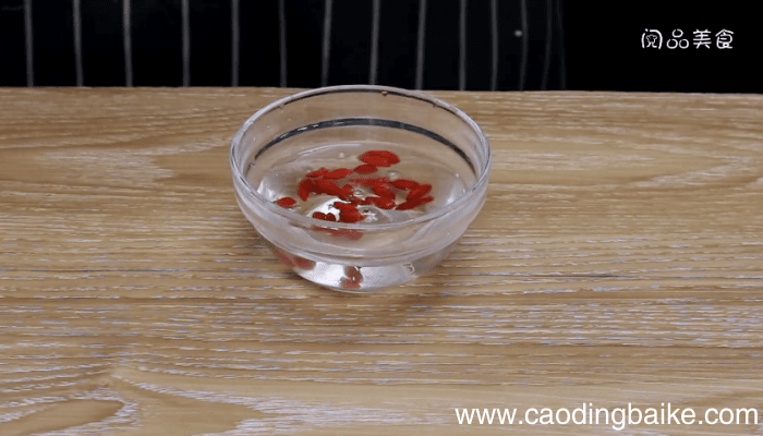 猪肚煲鸡的做法 猪肚煲鸡怎么做好吃