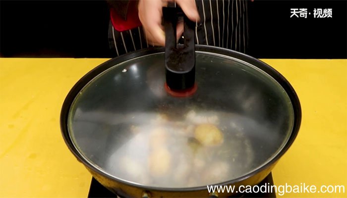 虎皮蛋焖红烧肉的做法 虎皮蛋焖红烧肉怎么做
