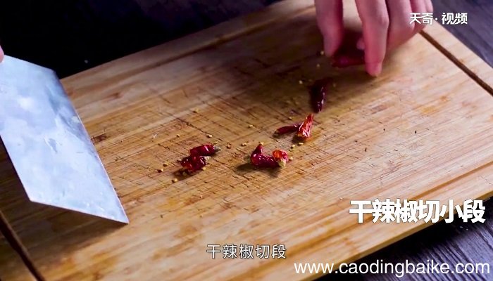 卤鸭脚包的做法 卤鸭脚包怎么做