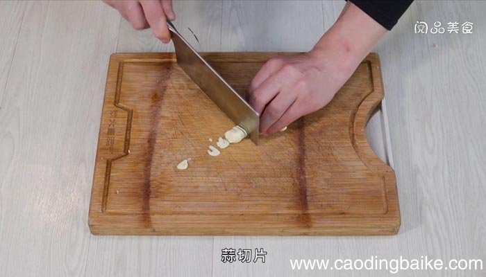 擂辣椒炒肉的做法 擂辣椒炒肉怎么做
