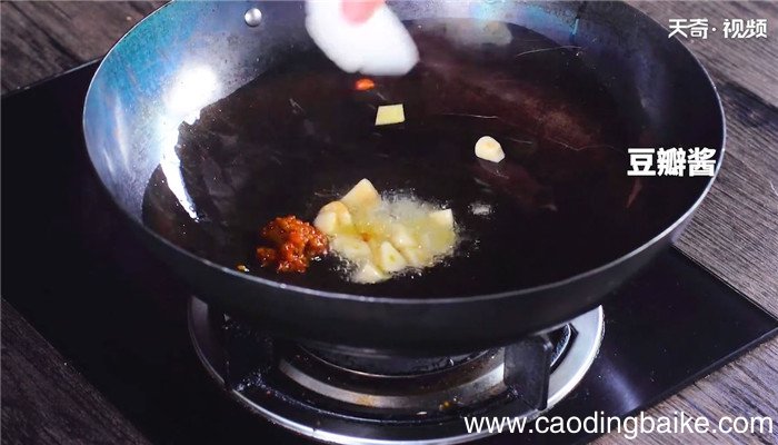 干锅土豆片的做法 干锅土豆片怎么做