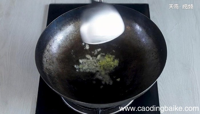 冬笋肉丝尖椒的做法 冬笋肉丝尖椒怎么做
