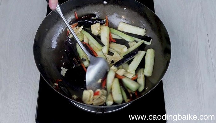 豆豉焖茄条的做法 豆豉焖茄条怎么做