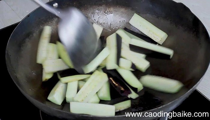 豆豉焖茄条的做法 豆豉焖茄条怎么做
