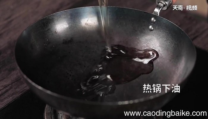 贵妃白切鸡怎么做 贵妃白切鸡的做法