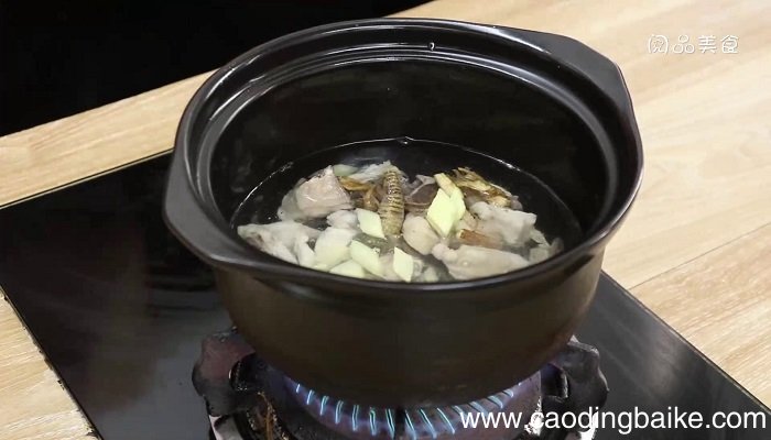 当归田七炖鸡怎么做 当归田七炖鸡做法