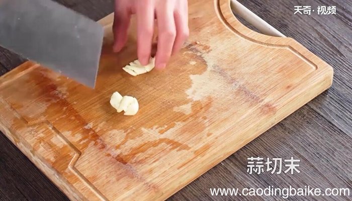 松香鸭粒的做法 松香鸭粒怎么做