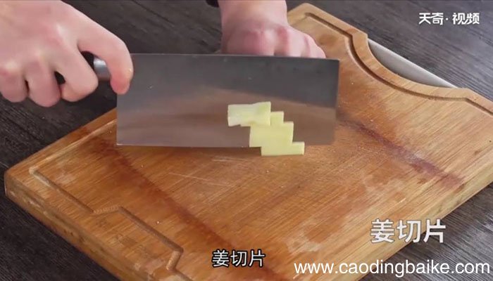 板栗桂圆炖猪蹄怎么做 板栗桂圆炖猪蹄
