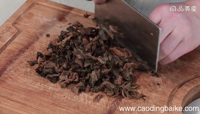 梅干菜炒五花肉的做法 梅干菜炒五花肉怎么做