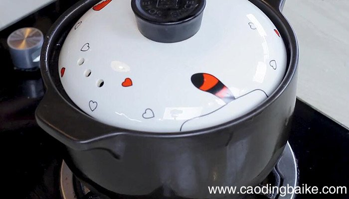 白玉菇炖鸡的做法 白玉菇炖鸡怎么做