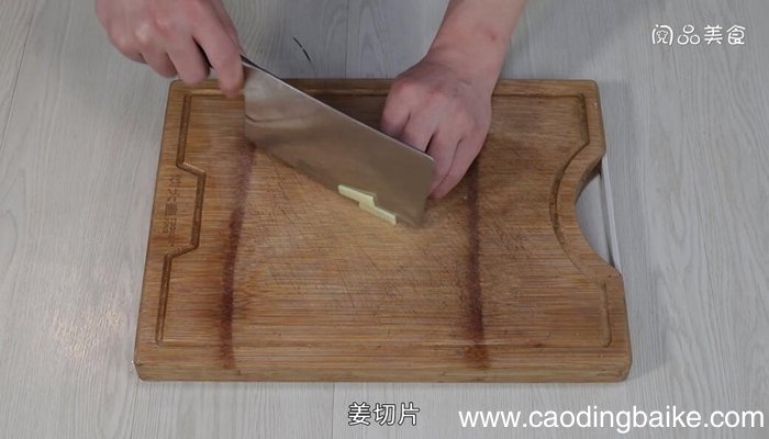 猪皮炒酸菜的做法 猪皮炒酸菜怎么做