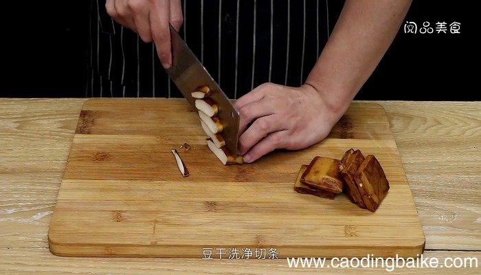 猪血炒豆干的做法 猪血炒豆干怎么做好吃