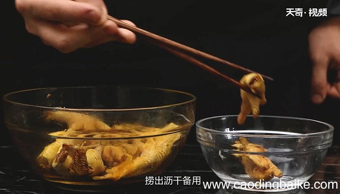 五香凤爪的做法 五香凤爪怎么做