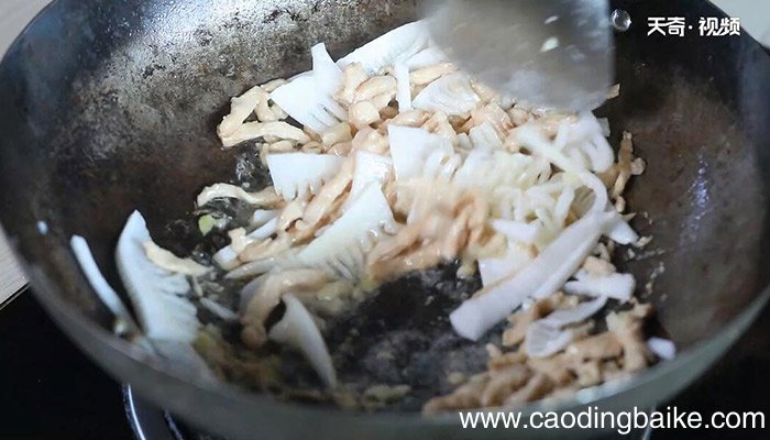 冬笋爆鸡丝的做法 冬笋爆鸡丝怎么做