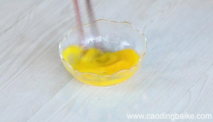 菠菜杆炒鸡蛋的做法 菠菜杆炒鸡蛋怎么做好吃