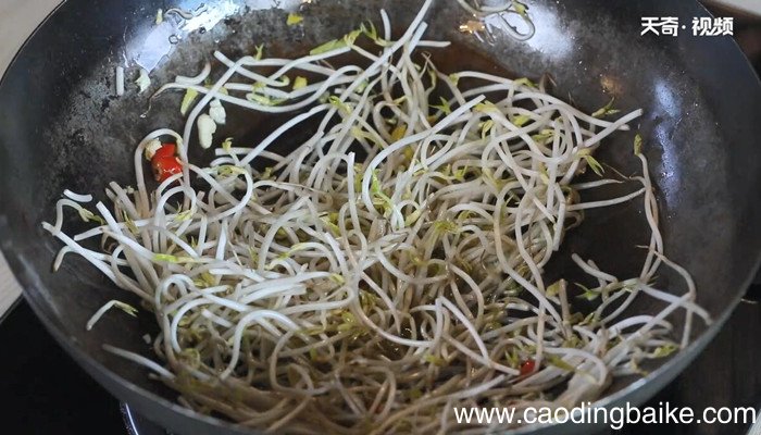 绿豆芽炒馓子的做法 绿豆芽炒馓子怎么做