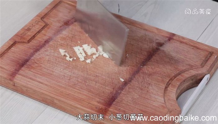 凉拌土豆粉怎么做 凉拌土豆粉做法是什么