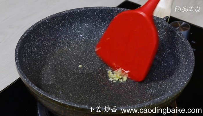 豌豆尖蘑菇豆腐汤怎么做 豌豆尖蘑菇豆腐汤的做法