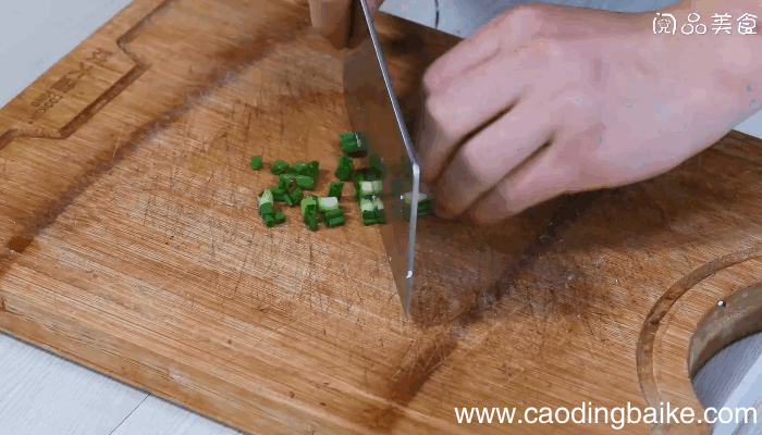 油豆腐烧肉的做法，油豆腐烧肉怎么做