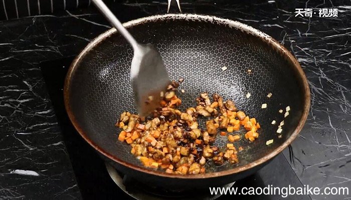 酱爆肉丁的做法 如何做酱爆肉丁