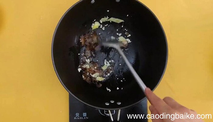 白瓜炒腊肉的做法 白瓜炒腊肉怎么做