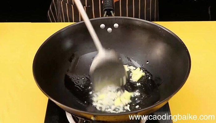 白瓜炒腊肉的做法 白瓜炒腊肉怎么做