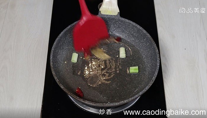 玉米和土豆怎么炖汤 玉米和土豆炖汤怎么做