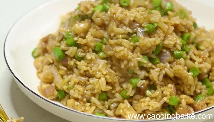 豆角五花肉焖饭步骤 豆角五花肉焖饭在怎么做