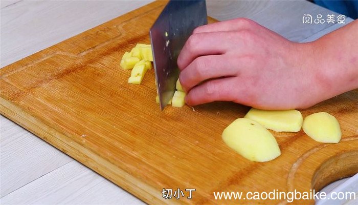 皮蛋瘦肉土豆粥的做法 皮蛋瘦肉土豆粥怎么做
