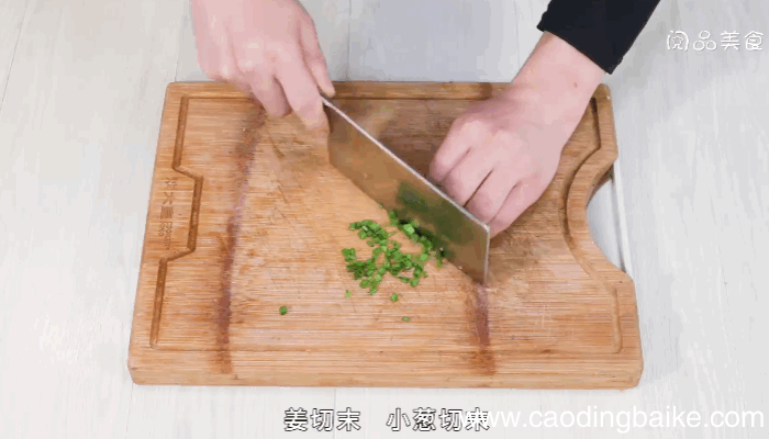 雪里蕻烩藕丸子做法雪里蕻烩藕丸子怎么做