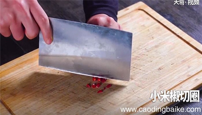 豆芽炒粉丝怎么做 豆芽炒粉丝的做法