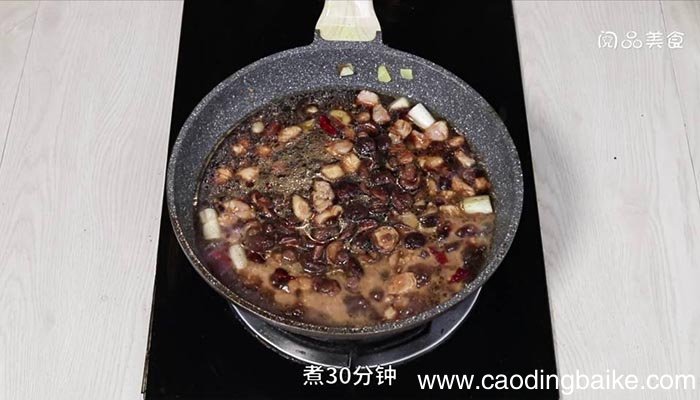 香菇炖鸡脯肉 香菇炖鸡脯肉的做法