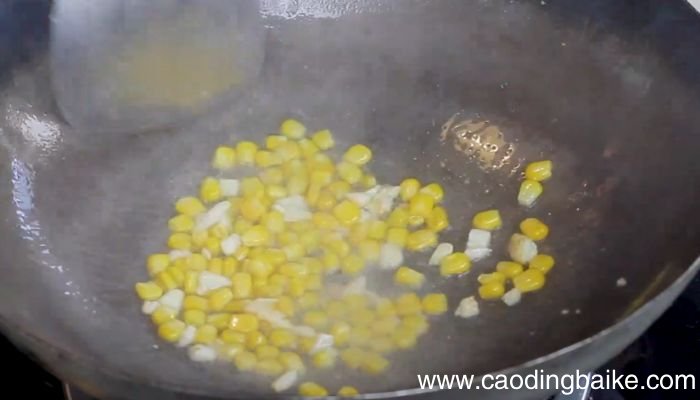 西兰花炒玉米怎么做西兰花炒玉米的做法