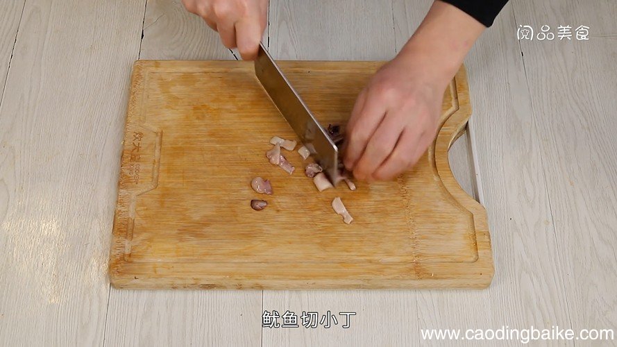 瘦肉鱿鱼粥做法 瘦肉鱿鱼粥怎么做