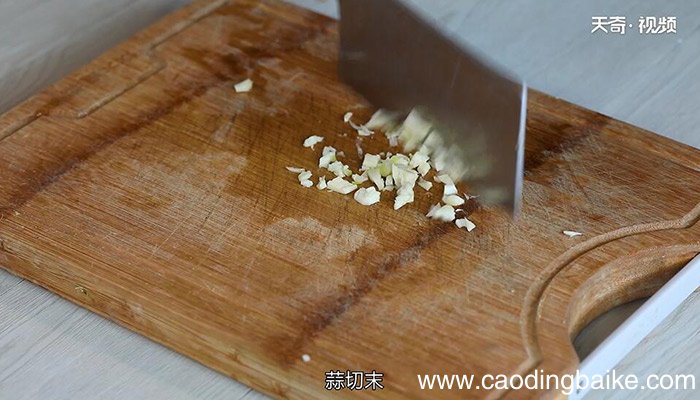 生菜拌馓子的做法 生菜拌馓子怎么做